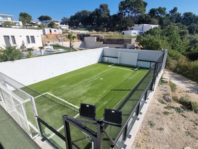 installation de terrain de foot à 5 à quelques minutes d'Aix-en-Provence