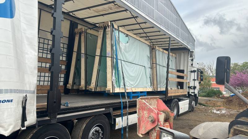 Fabricant et poseur de verre de padel