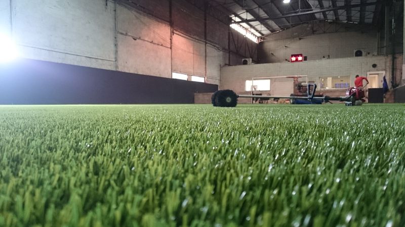 installation de gazon artificiel pour foot à 5 à Marseille