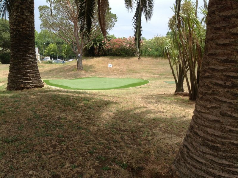 Creation de pitch and putt synthétique à Grimaud, Var, 83