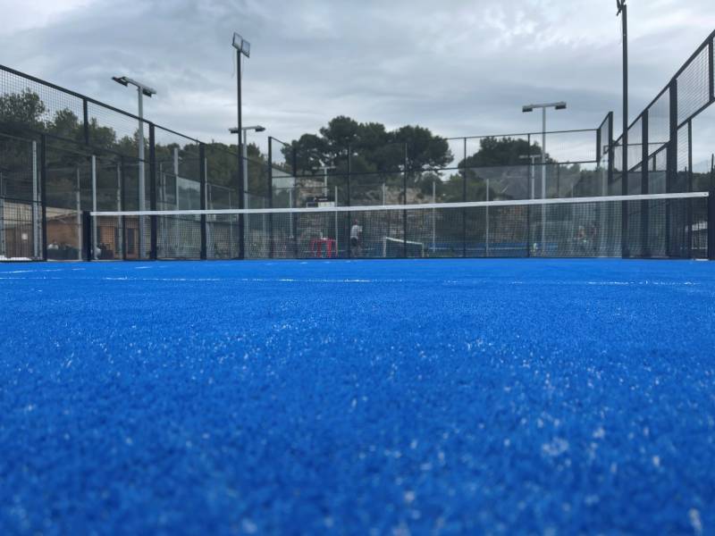 Installation d'un court de padel à Cassis